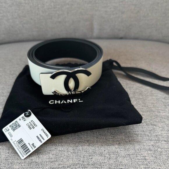 NWT Reversible Chanel Belt (Black/White) Size 90. - Picture 1 of 4